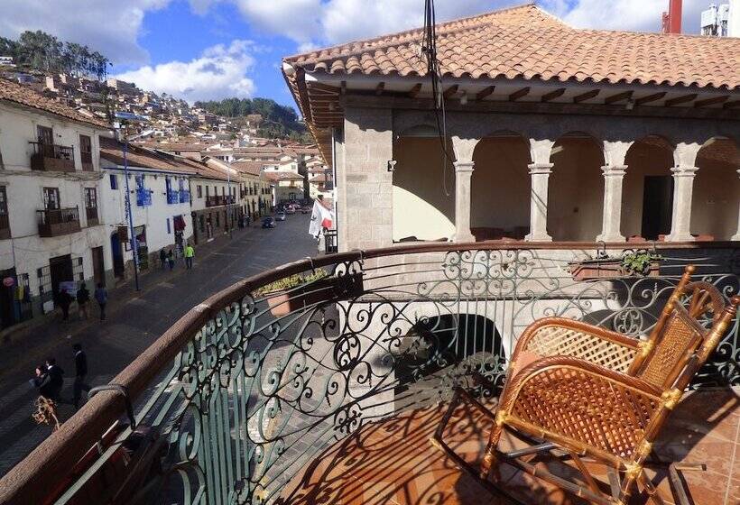 חדר סטנדרט לשלושה, Peruvian Hostal