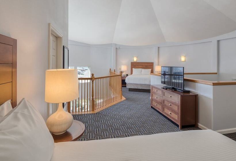 Апартаменты 3 Спальни, Club Wyndham Long Wharf
