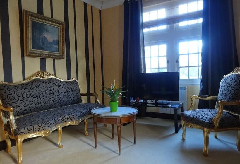 سوییت جونیور, Hostellerie Les Gorges De L Aveyron