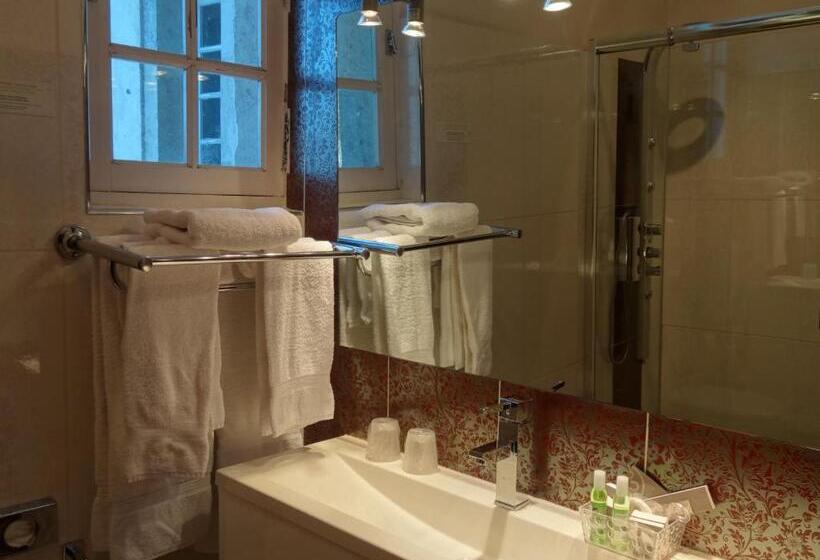 اتاق استاندارد, Hostellerie Les Gorges De L Aveyron
