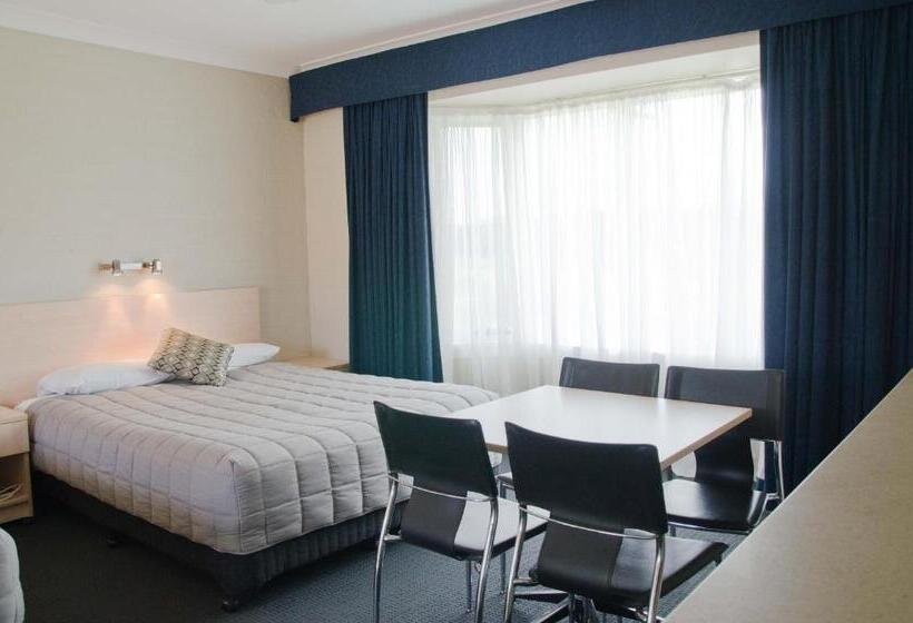 Семейный Номер Deluxe, Baybrook Motor Inn