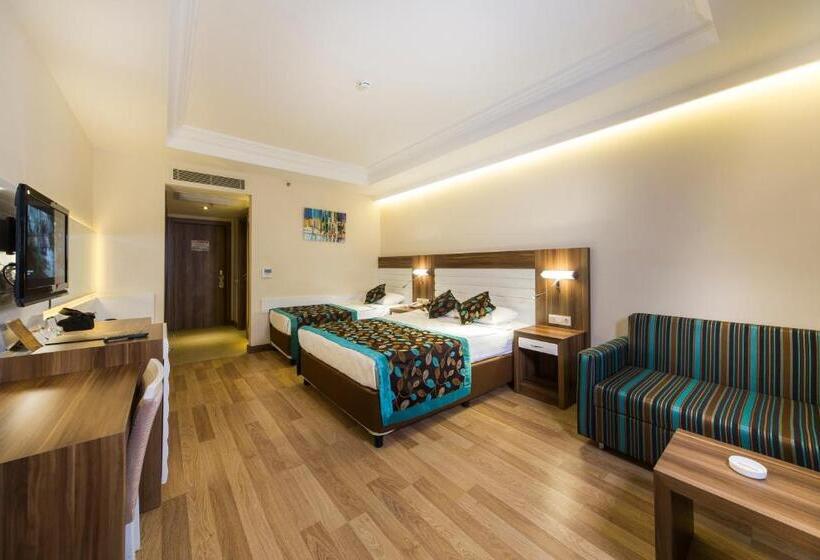 Номер Стандарт Трехместный, Dizalya Palm Garden   All Inclusive