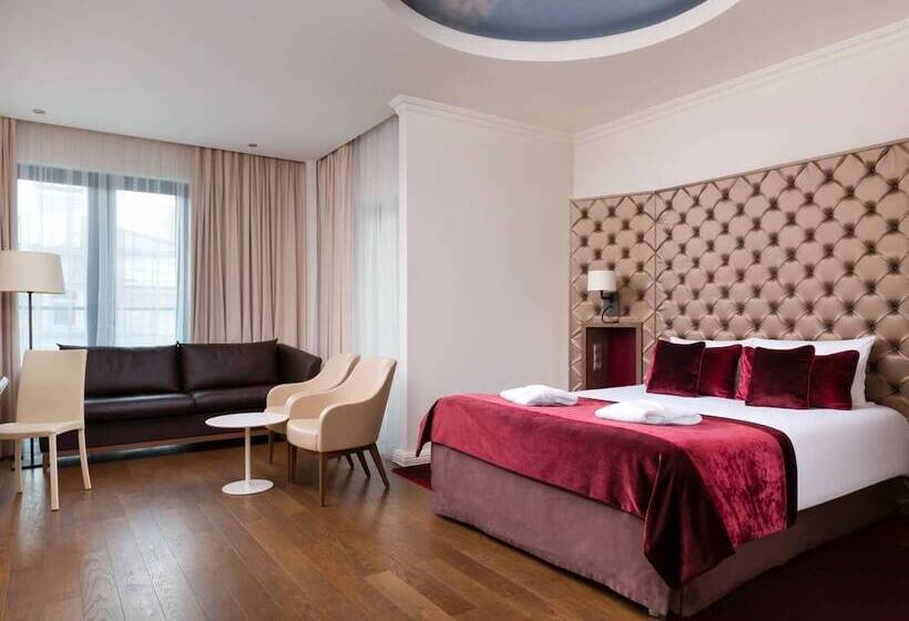 سوییت جونیور, Mercure Moscow Paveletskaya