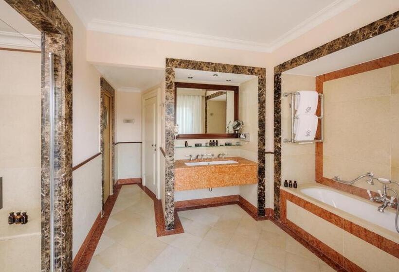 Люкс Повышенной Комфортности, Grand Hotel Bristol Spa Resort, By R Collection Hotels