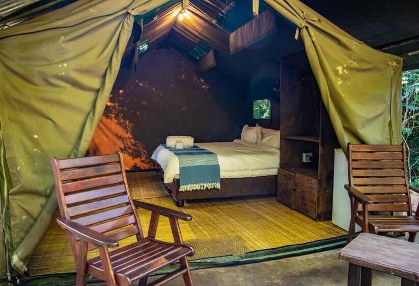 چادر با خدمات رفاهی لوکس, Sky Island Resort
