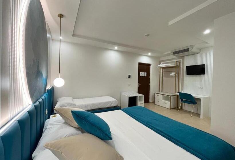 Номер Стандарт Трехместный, Le Naiadi Park Hotel Sul Lago