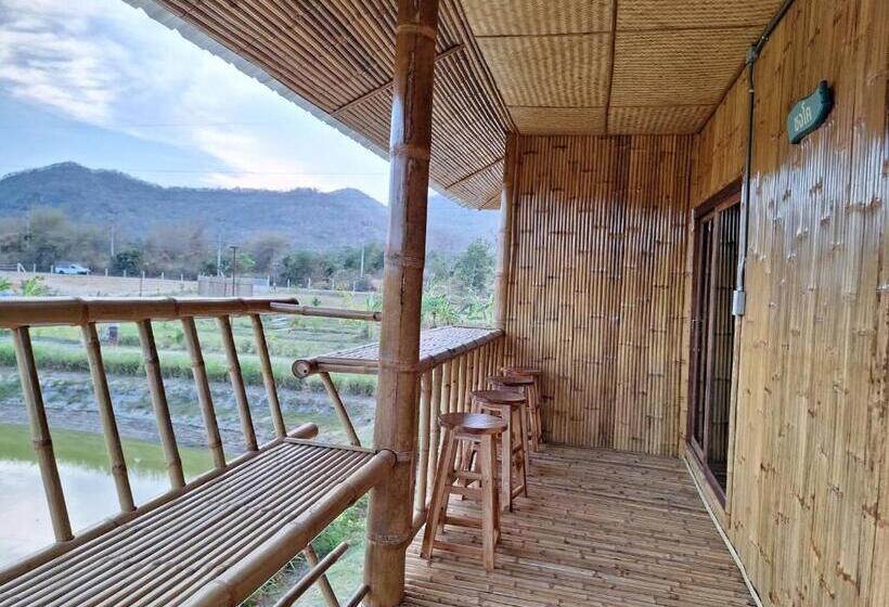 اتاق استاندارد چهار تخته, คูณ เนื่อง ฟาร์ม สเตย์ หัวหิน Koon & Nueang Farm Stay Hua Hin
