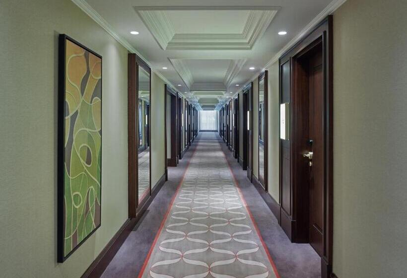 سوییت, Elite World Grand Istanbul Basin Ekspres