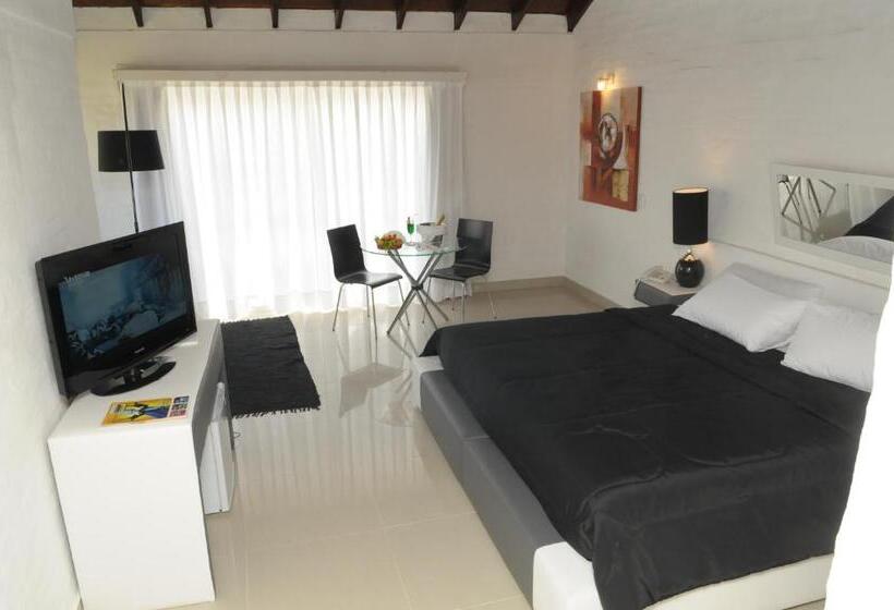 اتاق استاندارد سه نفره, Punta Del Este Arenas