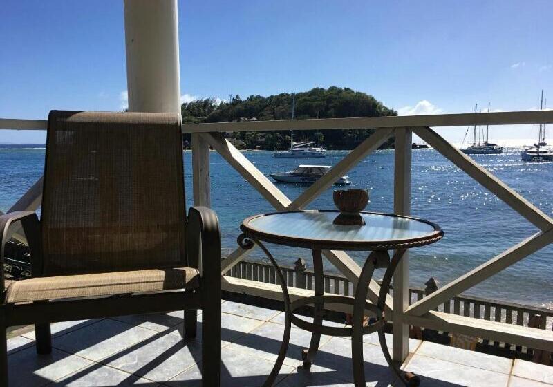 اتاق سوپریور با چشم‌انداز دریا, Paradise Beach