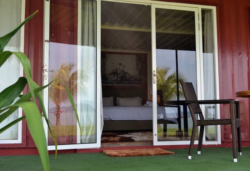 Номер Superior, The Ocean Residence Langkawi