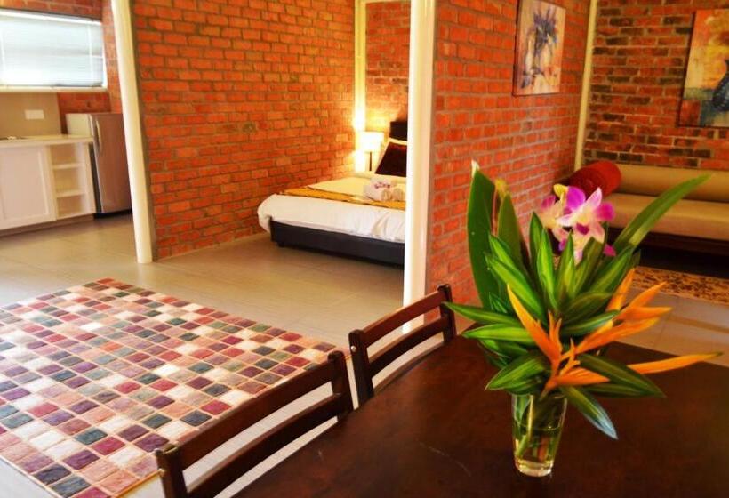 Номер Deluxe, The Ocean Residence Langkawi