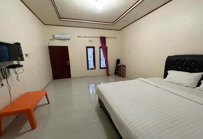 Люкс Повышенной Комфортности, Oyo 92464 Efniati Homestay Syariah