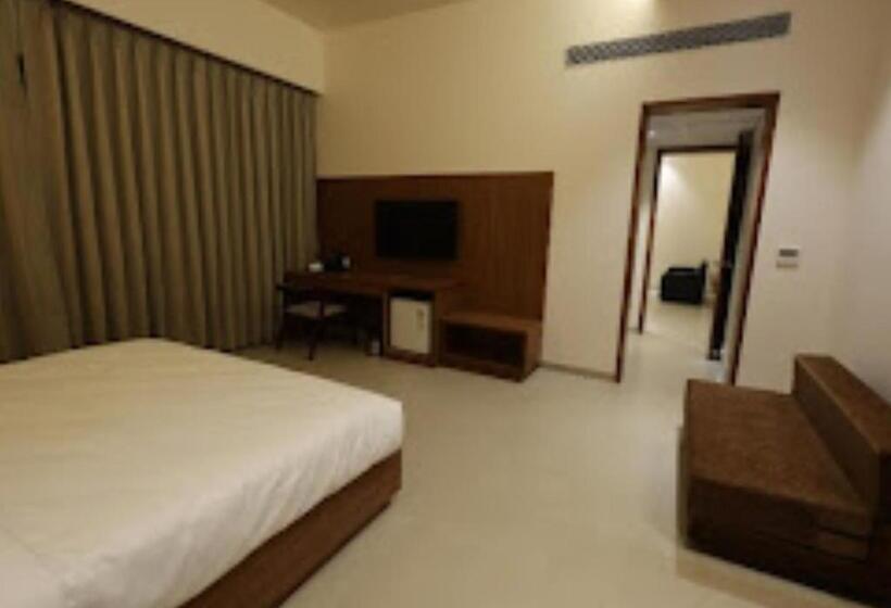 Номер Стандарт, Baba Resort Nandurbar