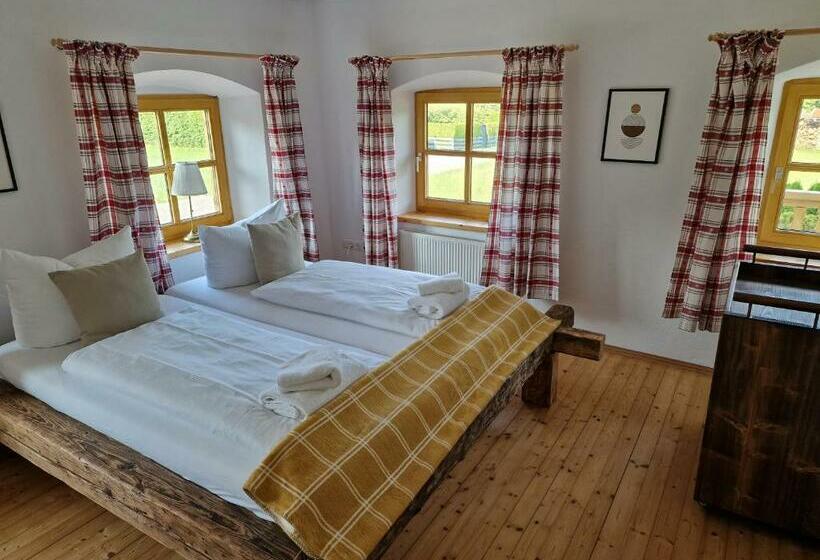 Номер Стандарт, Seeberghof