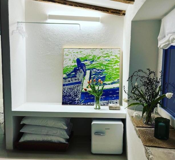 バスタブ付きスタンダードルーム, Hydria Guest House Art Gallery