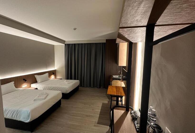 Номер Deluxe, Roxy Hotel Aiman