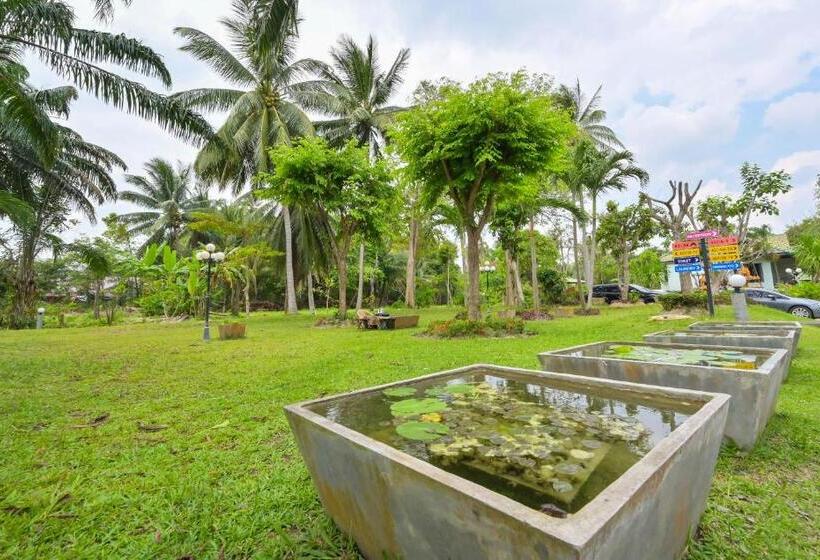 4인용 스탠다드 룸, Poowadee Resort