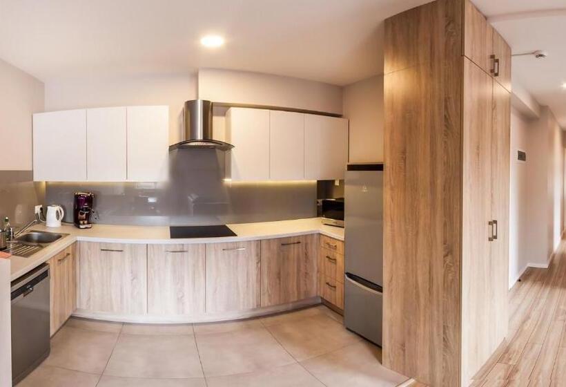 آپارتمان سوپریور 1 خوابه, Emaus Apartments