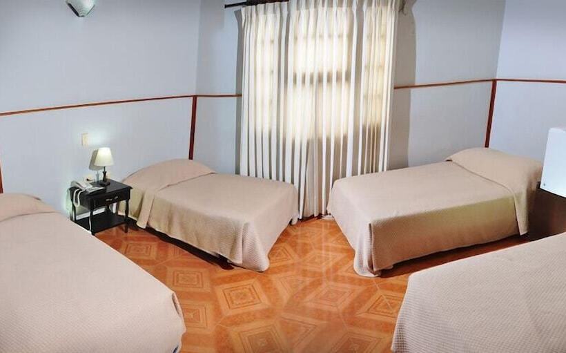 اتاق استاندارد چهار تخته, Bahia Blanca