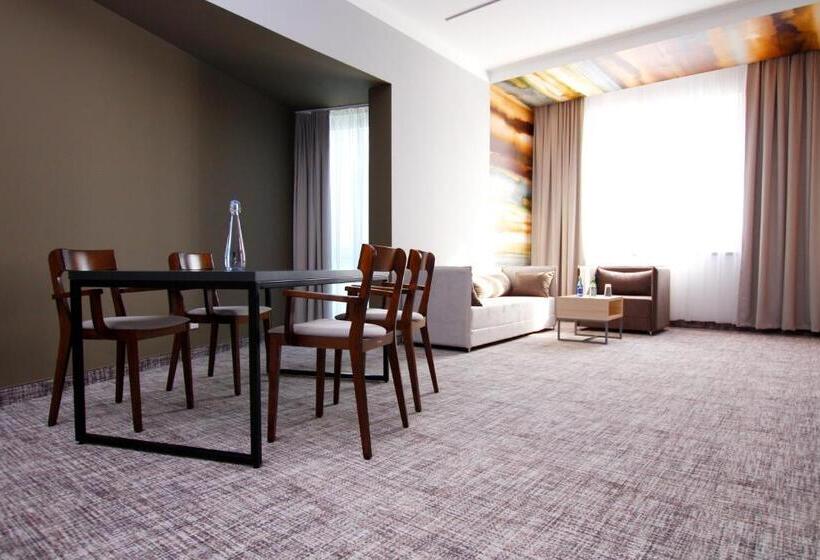 سوییت, Park Hotel & Restauracja Browar Brzeg