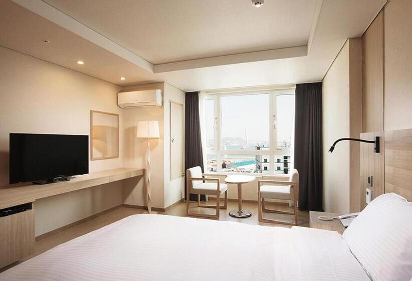 Представительский номер с видом, Crown Harbor Hotel Busan