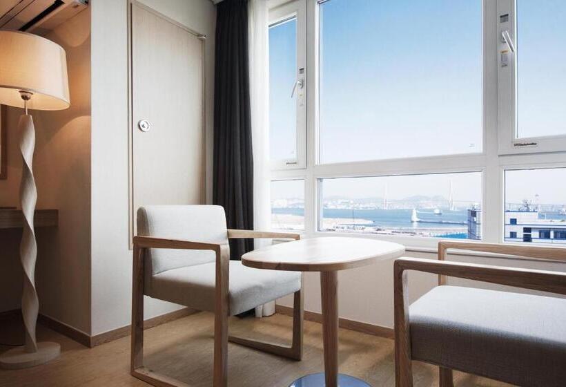 Представительский номер с видом, Crown Harbor Hotel Busan