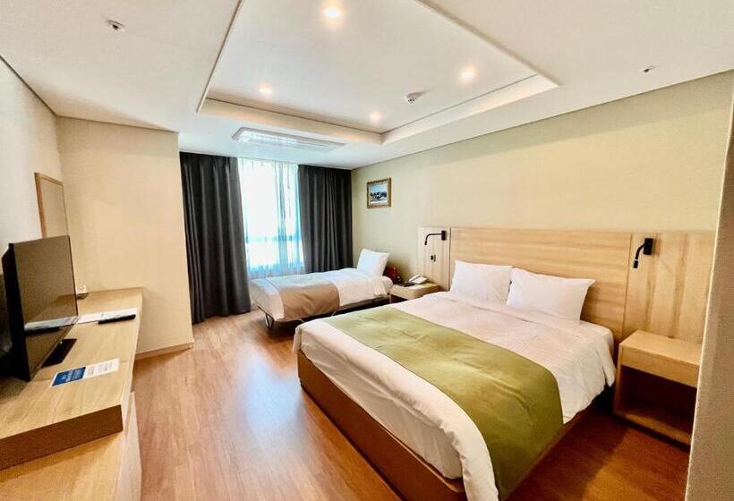 Номер Deluxe, Crown Harbor Hotel Busan