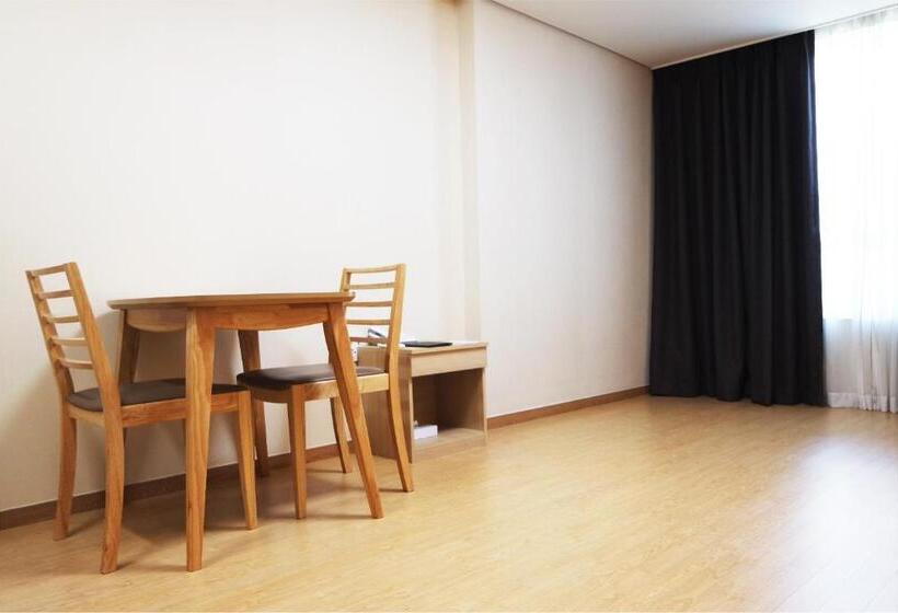 Номер Superior, Crown Harbor Hotel Busan