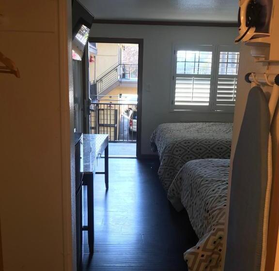 Номер Стандарт, Westwind Lodge
