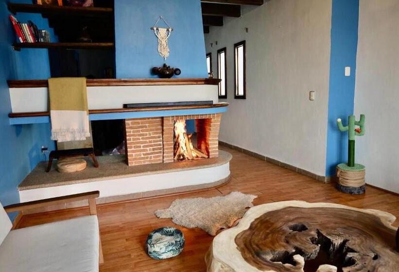 آپارتمان 1 خوابه با بالکن, Casa Yuk’