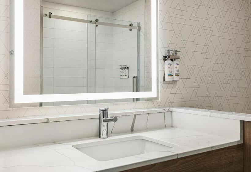 스탠다드 룸, Holiday Inn Express   Strathroy, An Ihg