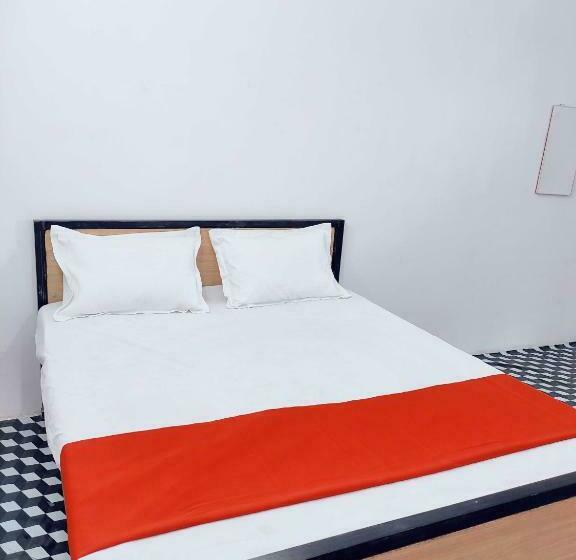 三人经典房间, Spot On 80770j Hotel Relax Inn