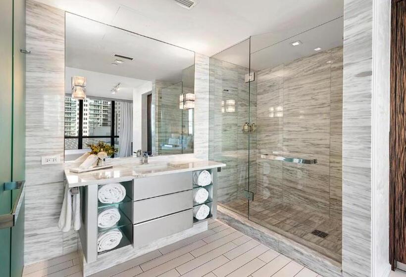 آپارتمان 2 خوابه, Private Residence At W South Beach  811