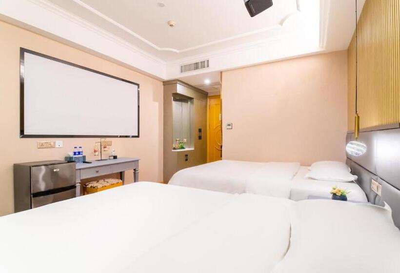 Номер Superior, Puzzle Hotel   Zhongshan 8th Road Chenjiaci Subway Station Branch