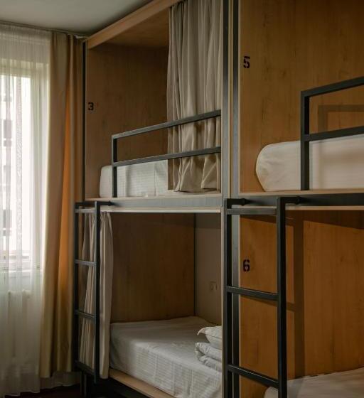 מיטה בחדר משותף, Ayla Hostel