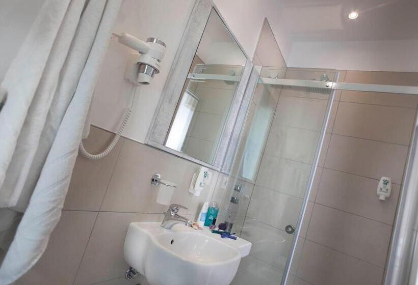 Номер Superior, Daniel Apartments