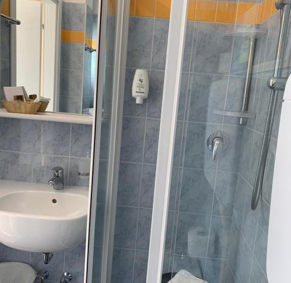 Апартаменты 1 Спальня, Daniel Apartments