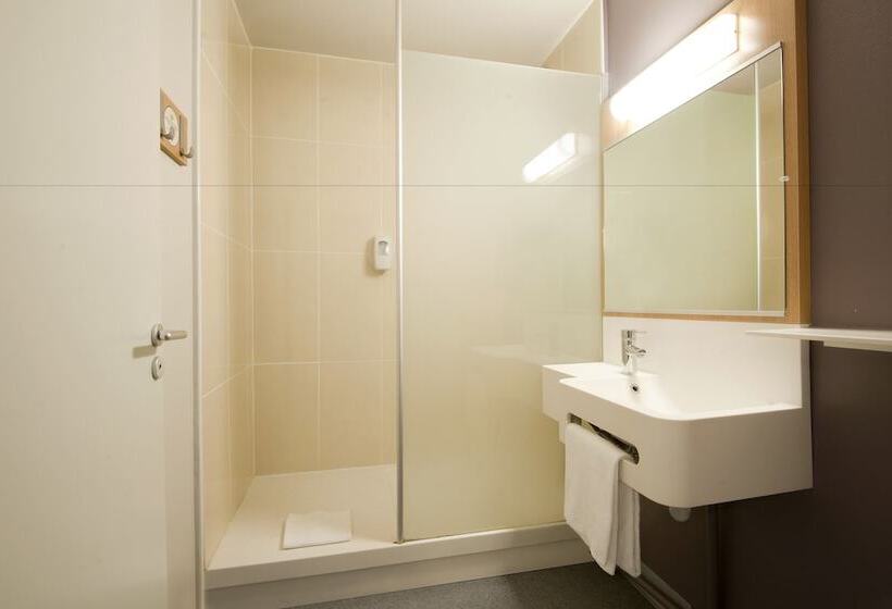 اتاق استاندارد چهار تخته, B&b Hotel Lyon Centre Part Dieu Gambetta