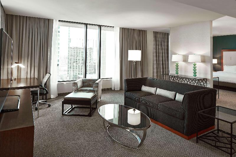 Sviitti King-vuode, Hilton Garden Inn Phoenix Downtown