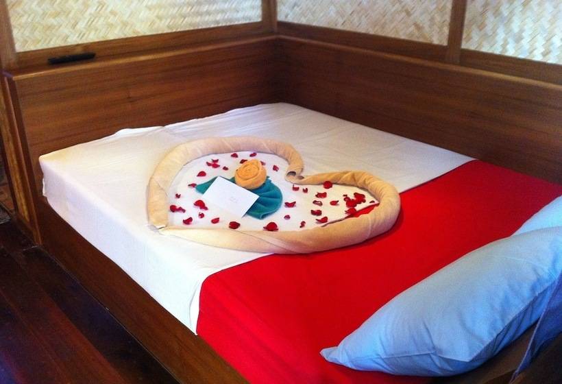 اتاق استاندارد, Sukkasem Homestay
