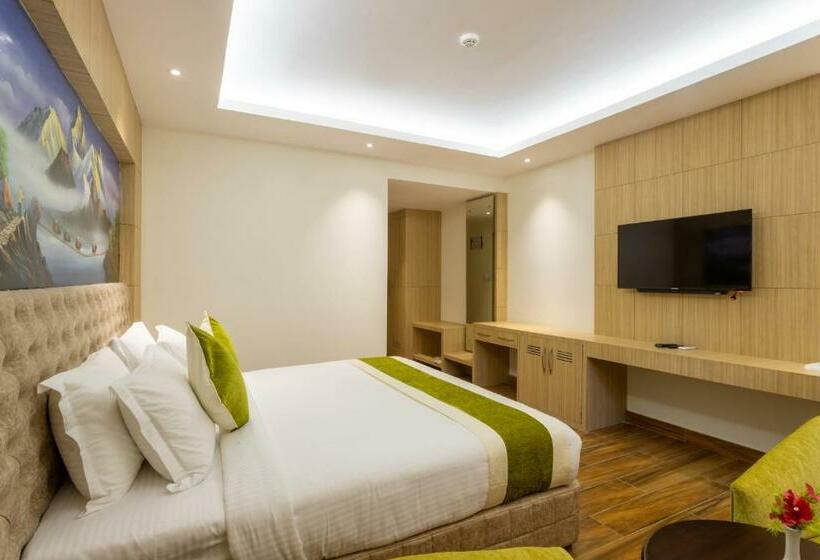 اتاق لوکس, Bhotekoshi Heli Resort