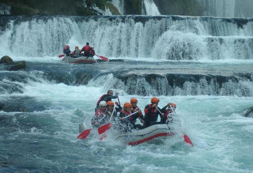 اتاق استاندارد چهار تخته, River View