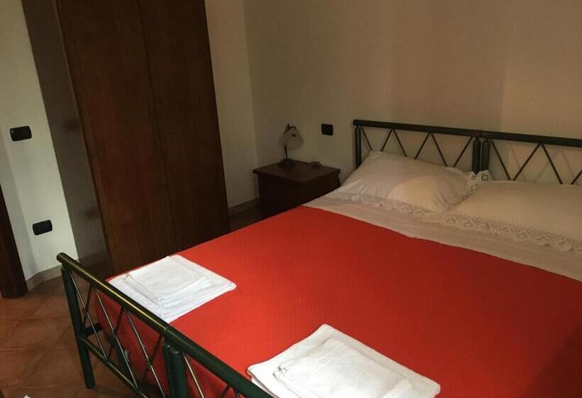 Апартаменты 3 Спальни, Appartamenti E Camere Il Poggio Di D Angeli Lidia