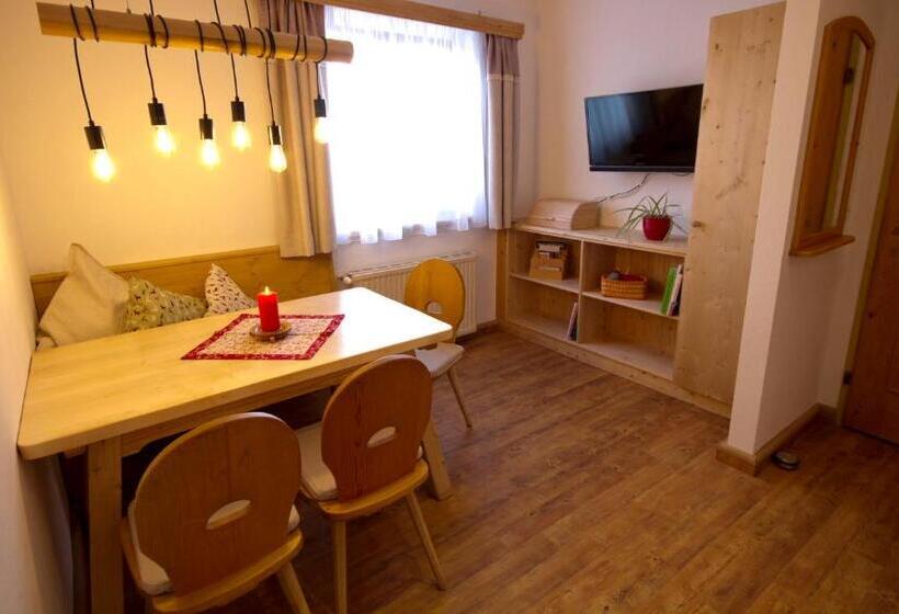 Апартаменты 1 Спальня с Видом, Almdorf Tonnerhütte