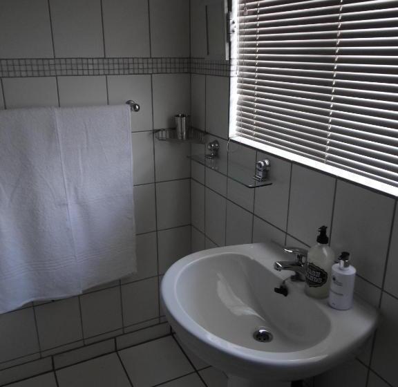 اتاق اکونومی, Credo Guest House