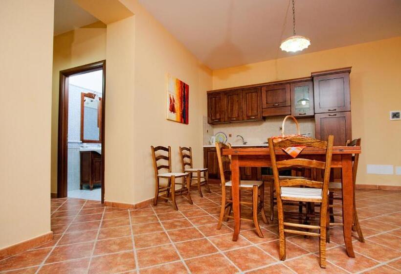 Апартаменты 2 Спальни Внутрение, Casale La Zagara