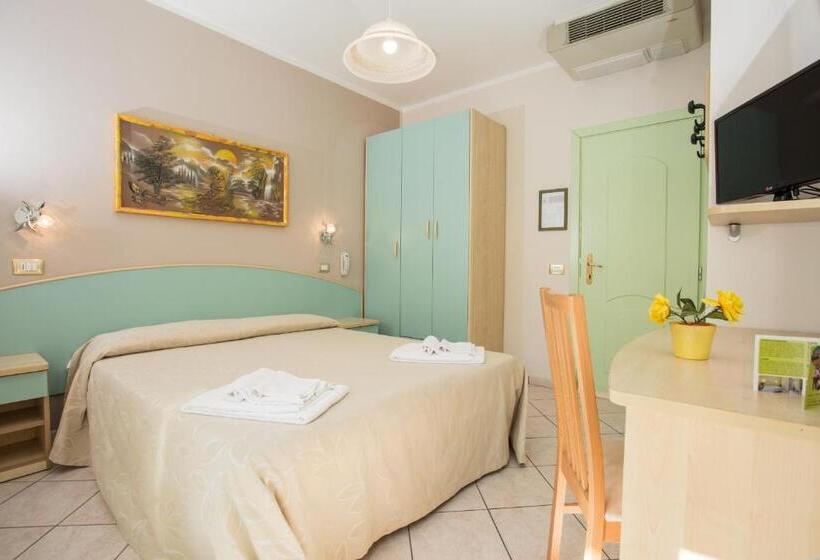 اتاق استاندارد, Albergo Ristorante Pozzi