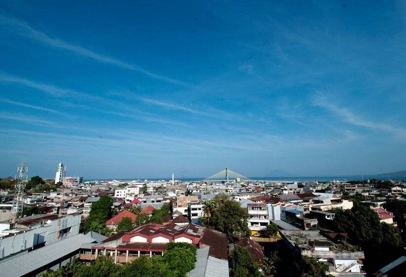 디럭스 룸, Genio Hotel Manado