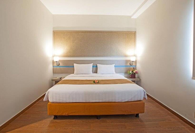 디럭스 룸, Genio Hotel Manado